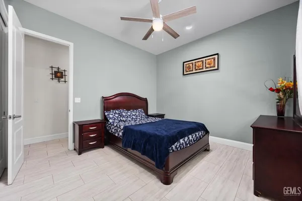 $1,149,999 | Undisclosed Address, Bakersfield, CA 93307