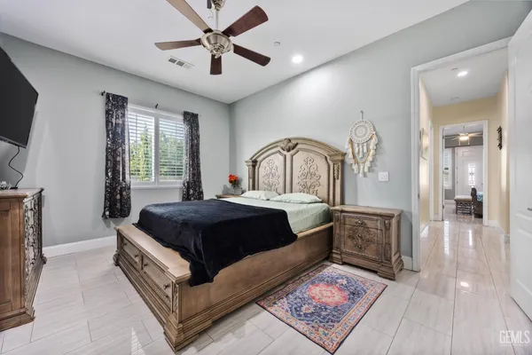 $1,149,999 | Undisclosed Address, Bakersfield, CA 93307