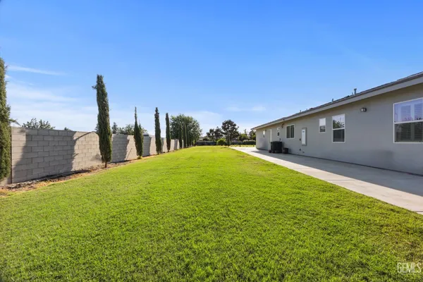 $1,149,999 | Undisclosed Address, Bakersfield, CA 93307