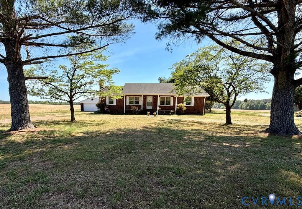 1414 Ridge Road Callao, VA 22435 - Photo 2 of 24