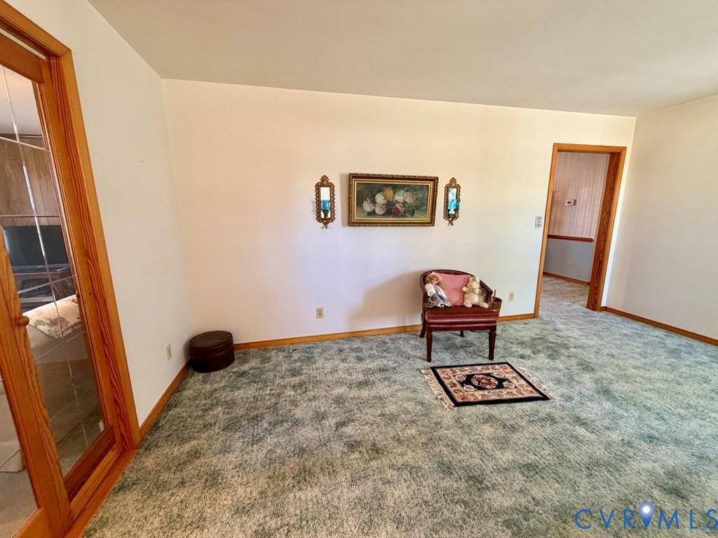 1414 Ridge Road Callao, VA 22435 - Photo 4 of 24