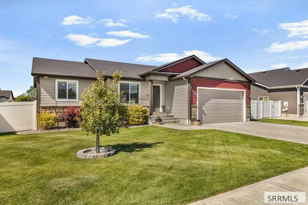 $450,000 | 3976 South Hazen Drive, Ammon, ID 83406