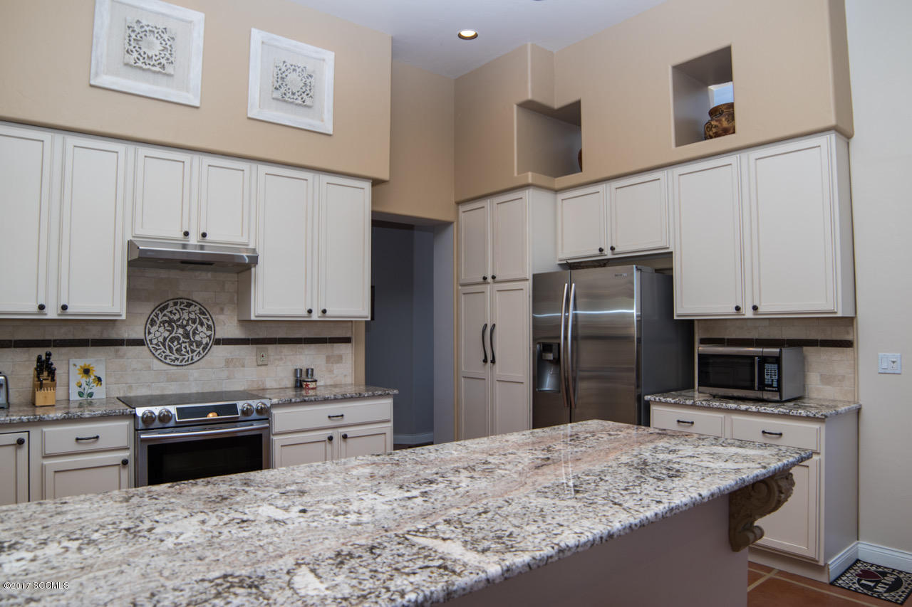 24 Kent Avenue Rio Rico, AZ 85648 - Photo 17 of 31