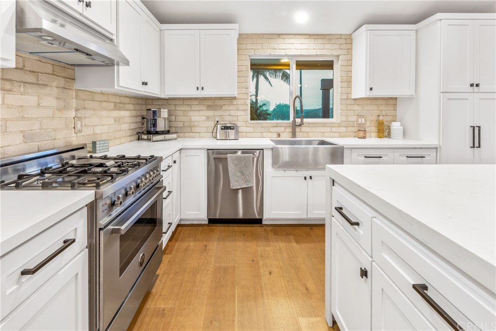 720 Sandpiper Drive Seal Beach, CA 90740 - Photo 45 of 69 Kitchen details
