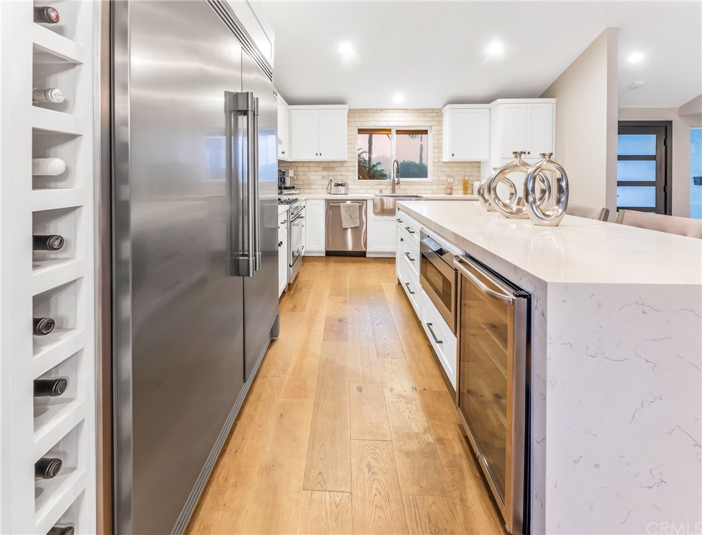 720 Sandpiper Drive Seal Beach, CA 90740 - Photo 7 of 69 Kitchen details