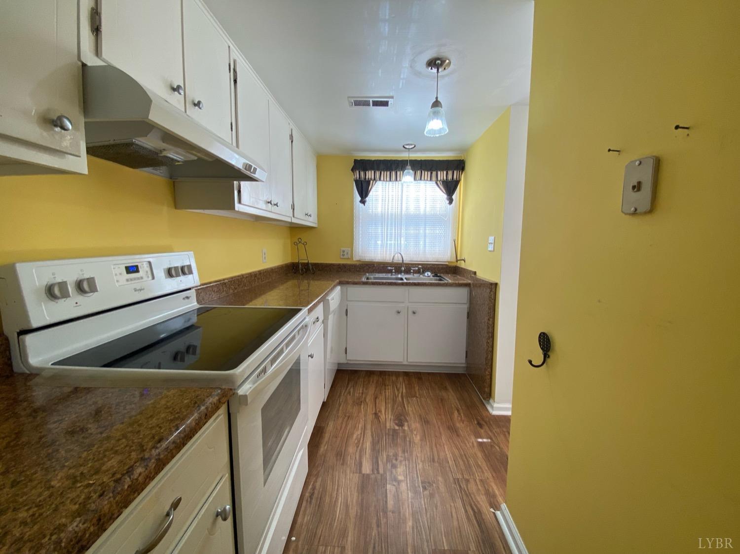3101 Link Road, Unit 77 Lynchburg, VA 24503 - Photo 4 of 41 Gallery Image 4
