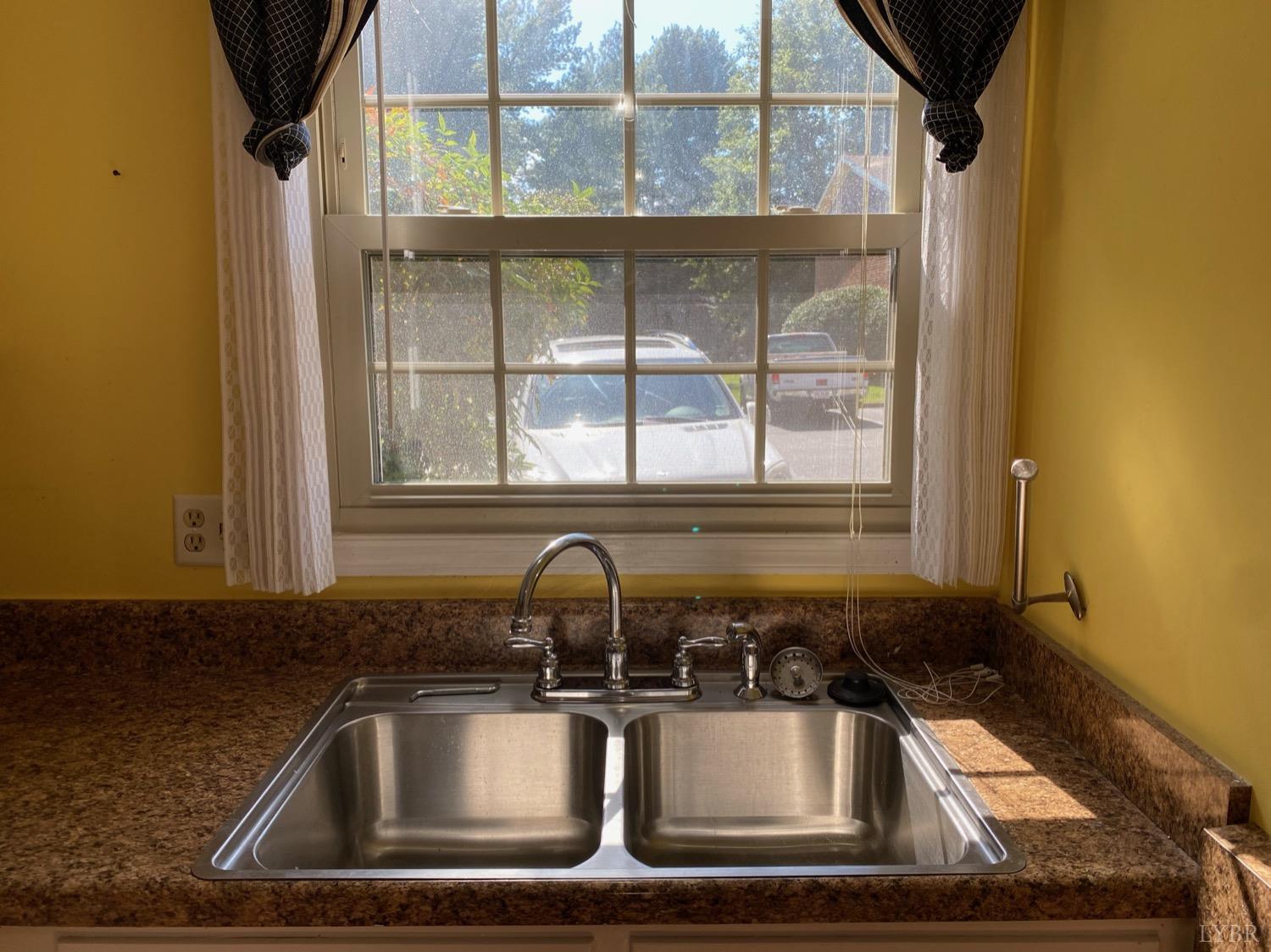 3101 Link Road, Unit 77 Lynchburg, VA 24503 - Photo 5 of 41 Gallery Image 5