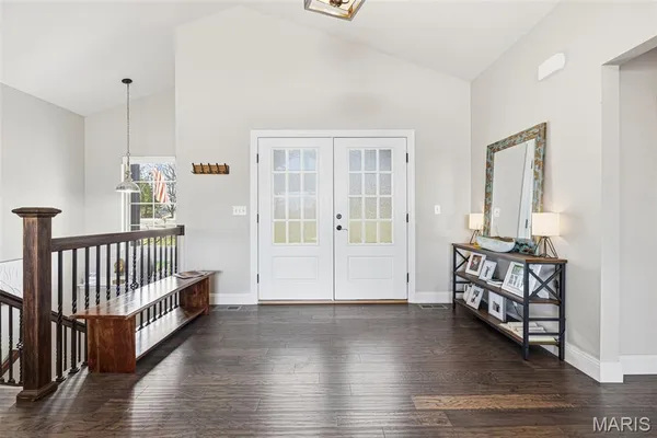 $725,000 | 5803 Forest Drive, Hillsboro, MO 63050