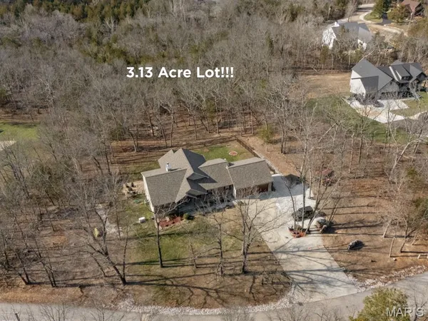 $725,000 | 5803 Forest Drive, Hillsboro, MO 63050