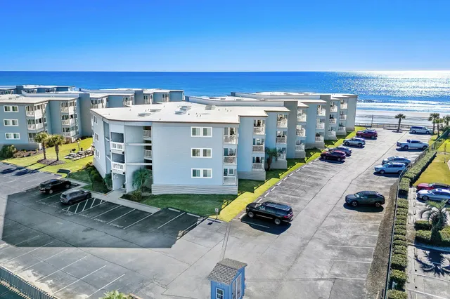 $299,900 | 9520 Shore Drive, Unit 3D, Myrtle Beach, SC 29572