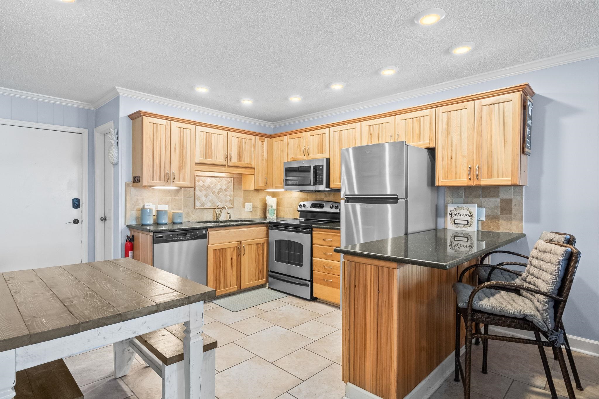 9520 Shore Drive, Unit 3D Myrtle Beach, SC 29572 - Photo 4 of 24