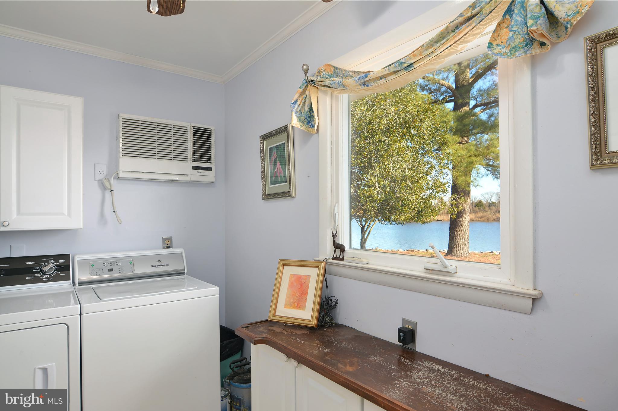 5134 Paw Paw Road Cambridge, MD 21613 - Photo 22 of 32 Mudroom/laundry room