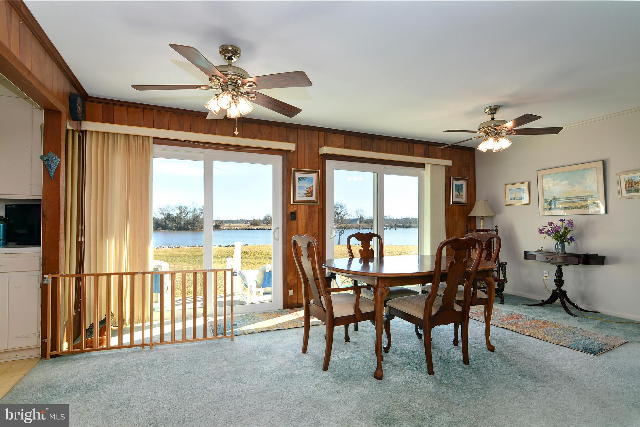 5134 Paw Paw Road Cambridge, MD 21613 - Photo 10 of 32 Dining room with river view