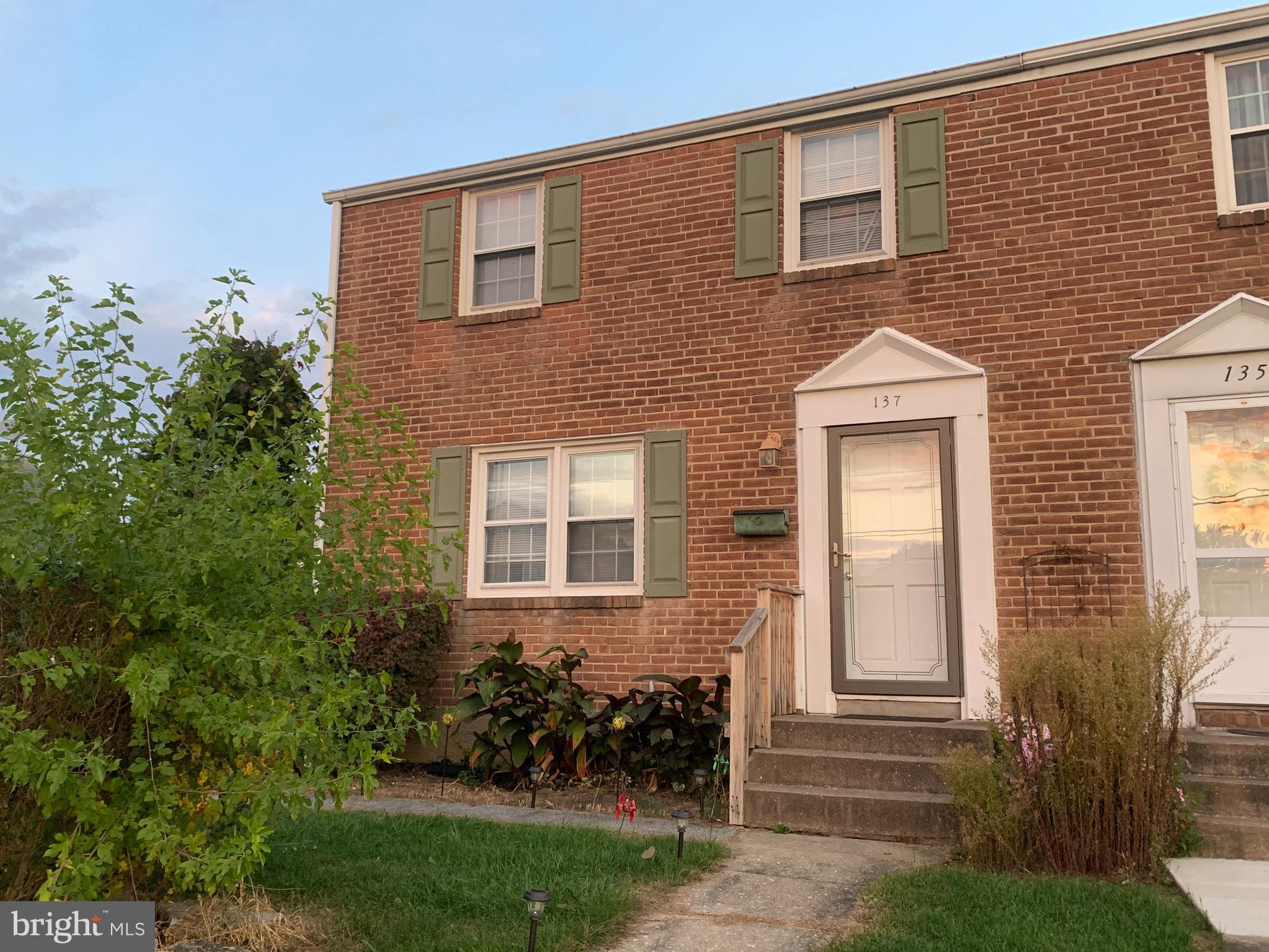 137 Lenker Road Harrisburg, PA 17111 - Photo 1 of 49 Gallery Image 1