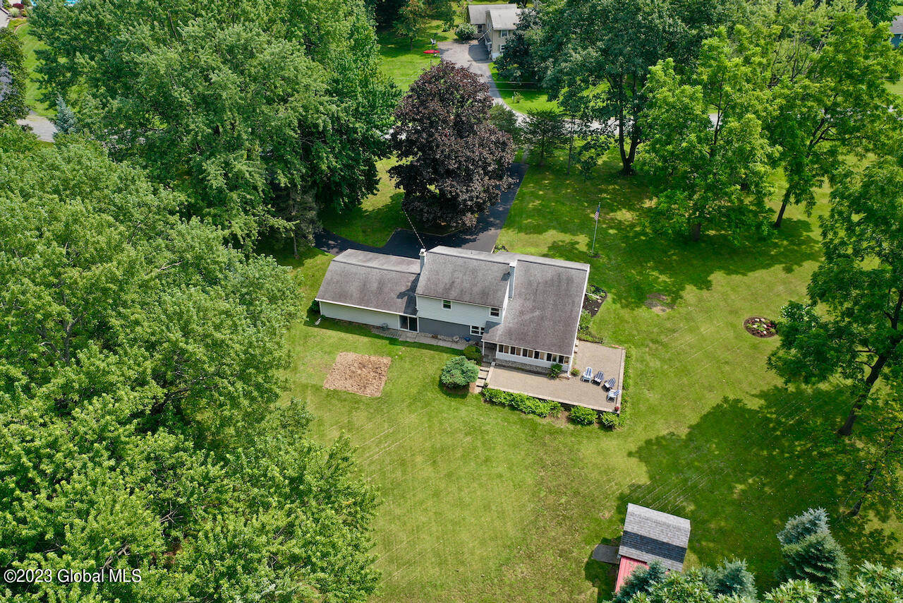 8 Dutch Meadow Road Rexford, NY 12148 - Photo 8 of 38 8
