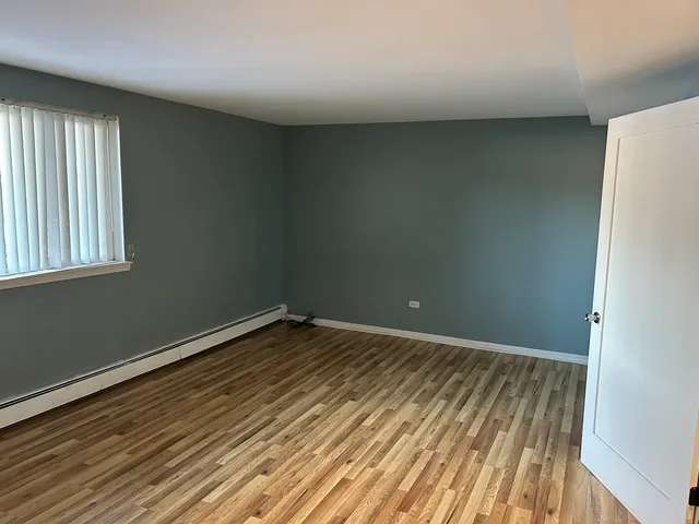 $1,300 | 4545 Prescott Avenue, Unit 103, Lyons, IL 60534