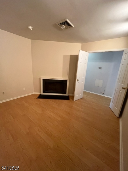 12 North Slope Clinton, NJ 08809 - Photo 8 of 12