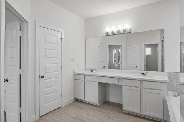 $2,399 | 11404 Irish River Drive, Houston, TX 77047