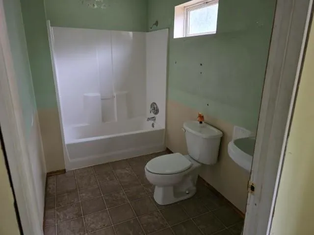 $264,900 | 591 North State Line Road, Newport, WA 99156