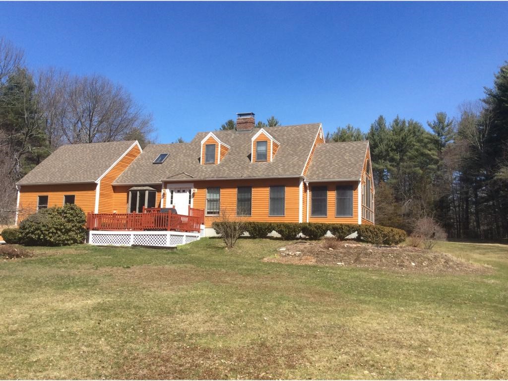 32 Oak Hill Road Barrington, NH 03825 - Photo 1 of 30 Gallery Image 1