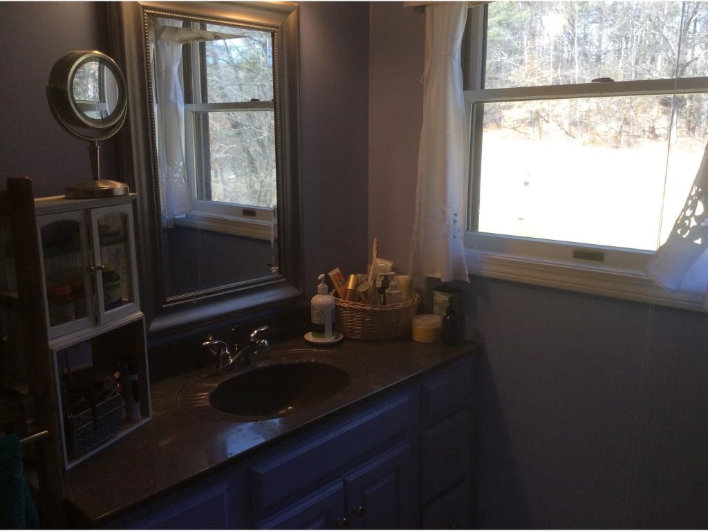 32 Oak Hill Road Barrington, NH 03825 - Photo 12 of 30 Gallery Image 12