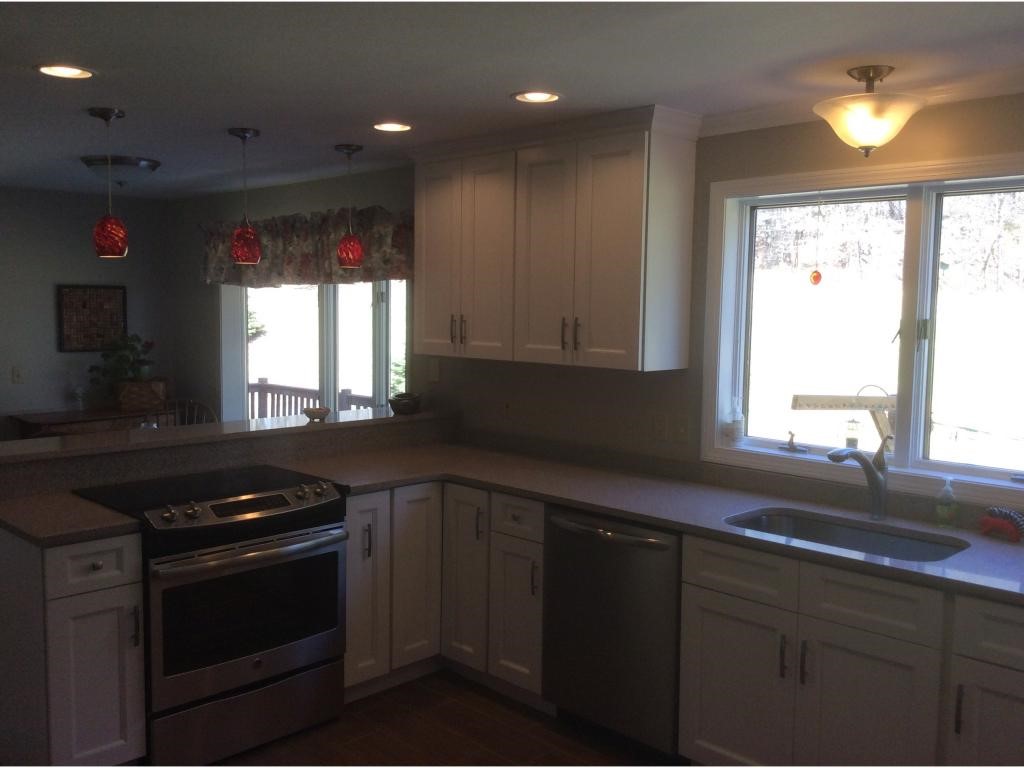32 Oak Hill Road Barrington, NH 03825 - Photo 3 of 30 Gallery Image 3