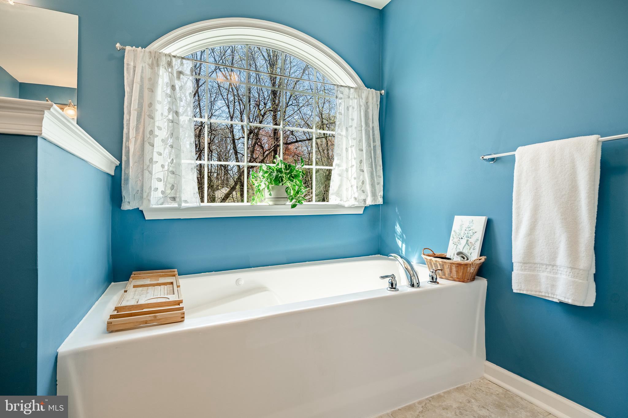 1345 Northumberland Road Coatesville, PA 19320 - Photo 30 of 52 a bath tub sitting next to a window