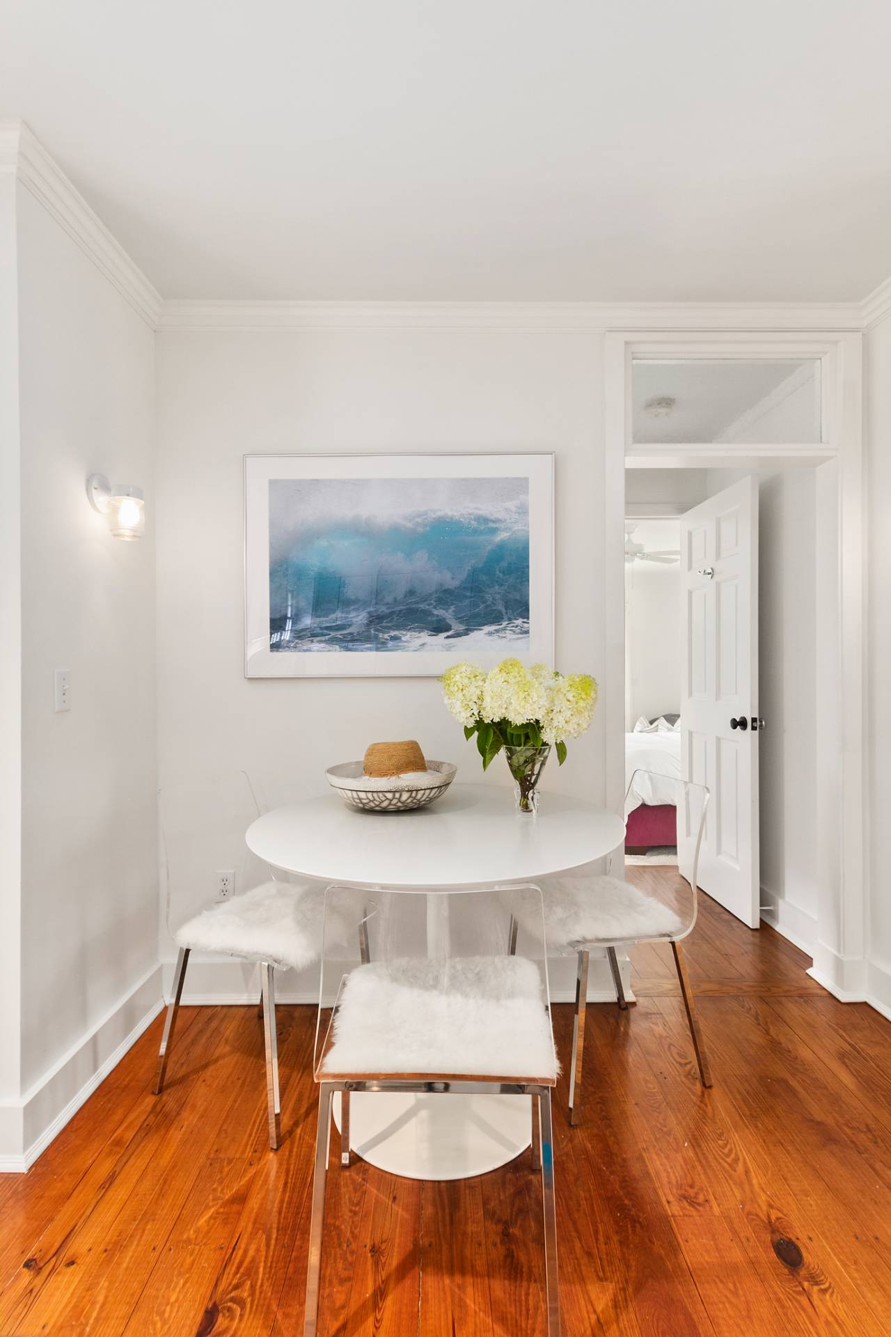 5 Coves End Lane Sag Harbor, NY 11963 - Photo 5 of 26 a living room with a table and a table