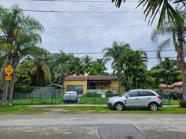 $925,000 | 4021 Southwest 6th Street, Miami, FL 33134