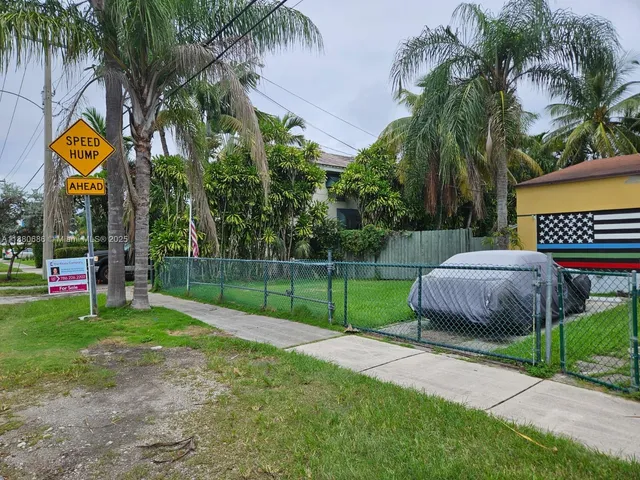 $925,000 | 4021 Southwest 6th Street, Miami, FL 33134