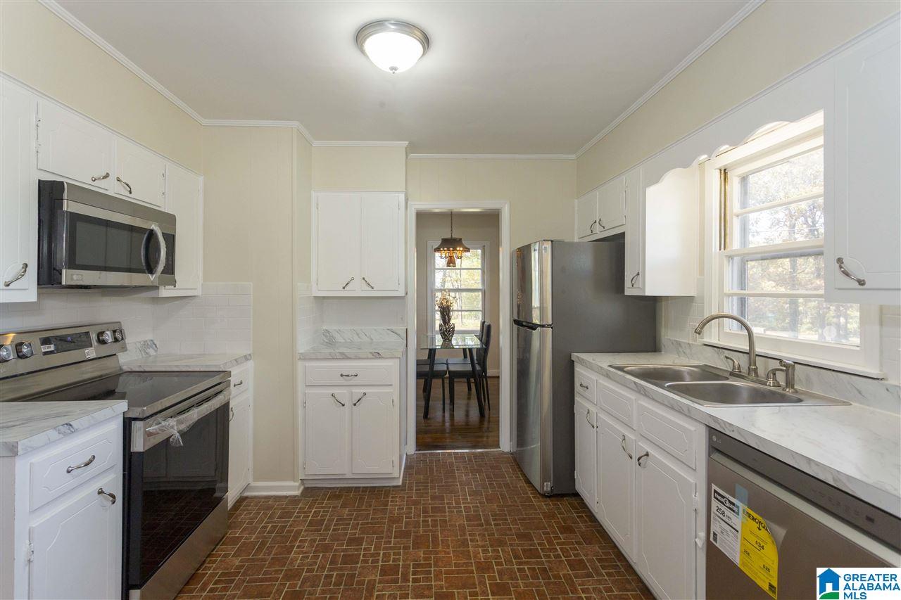 6007 Avenue L Bessemer, AL 35020 - Photo 20 of 31