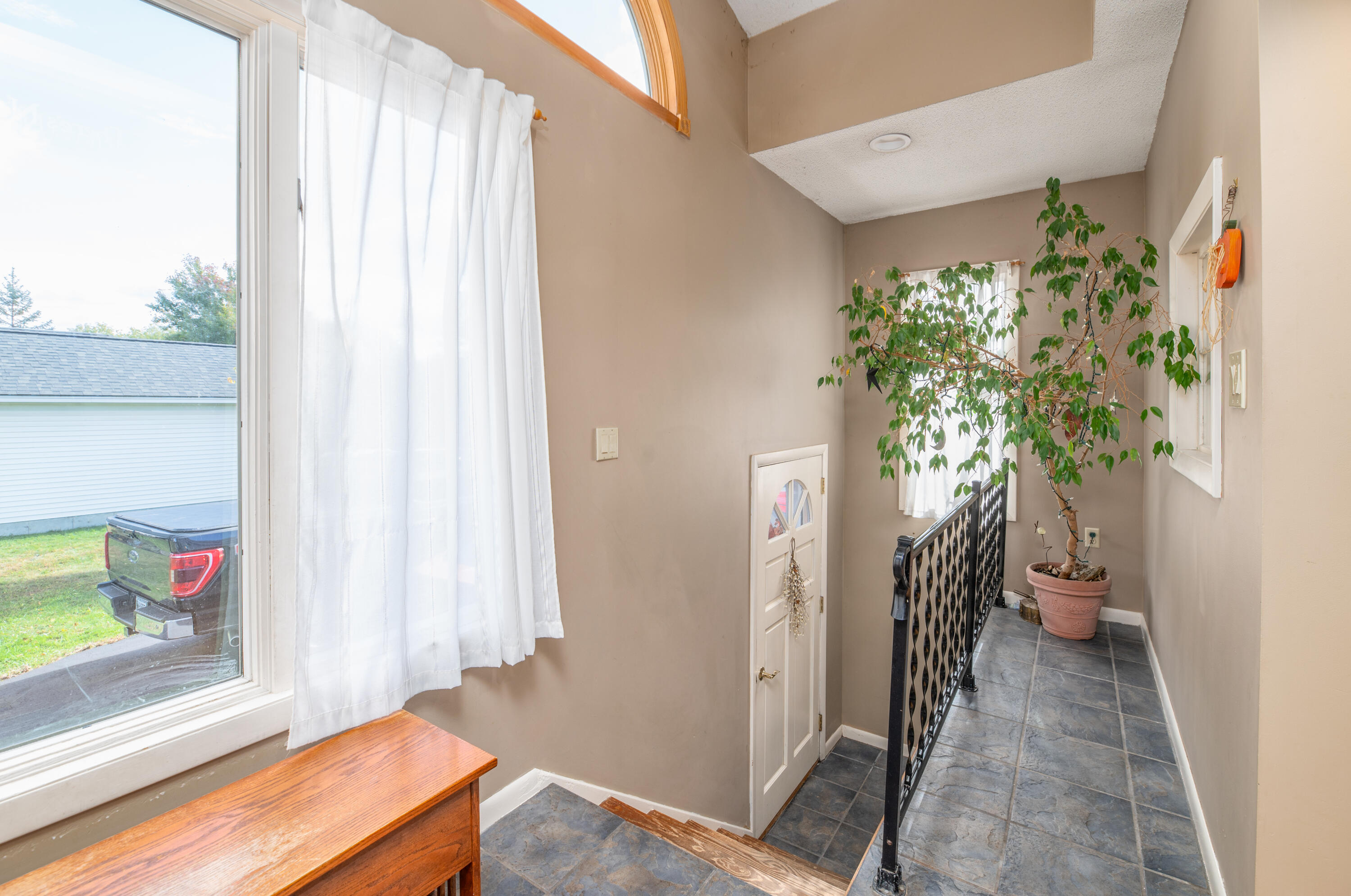 50 Oak Street Waterville, ME 04901 - Photo 11 of 51 Interior28
