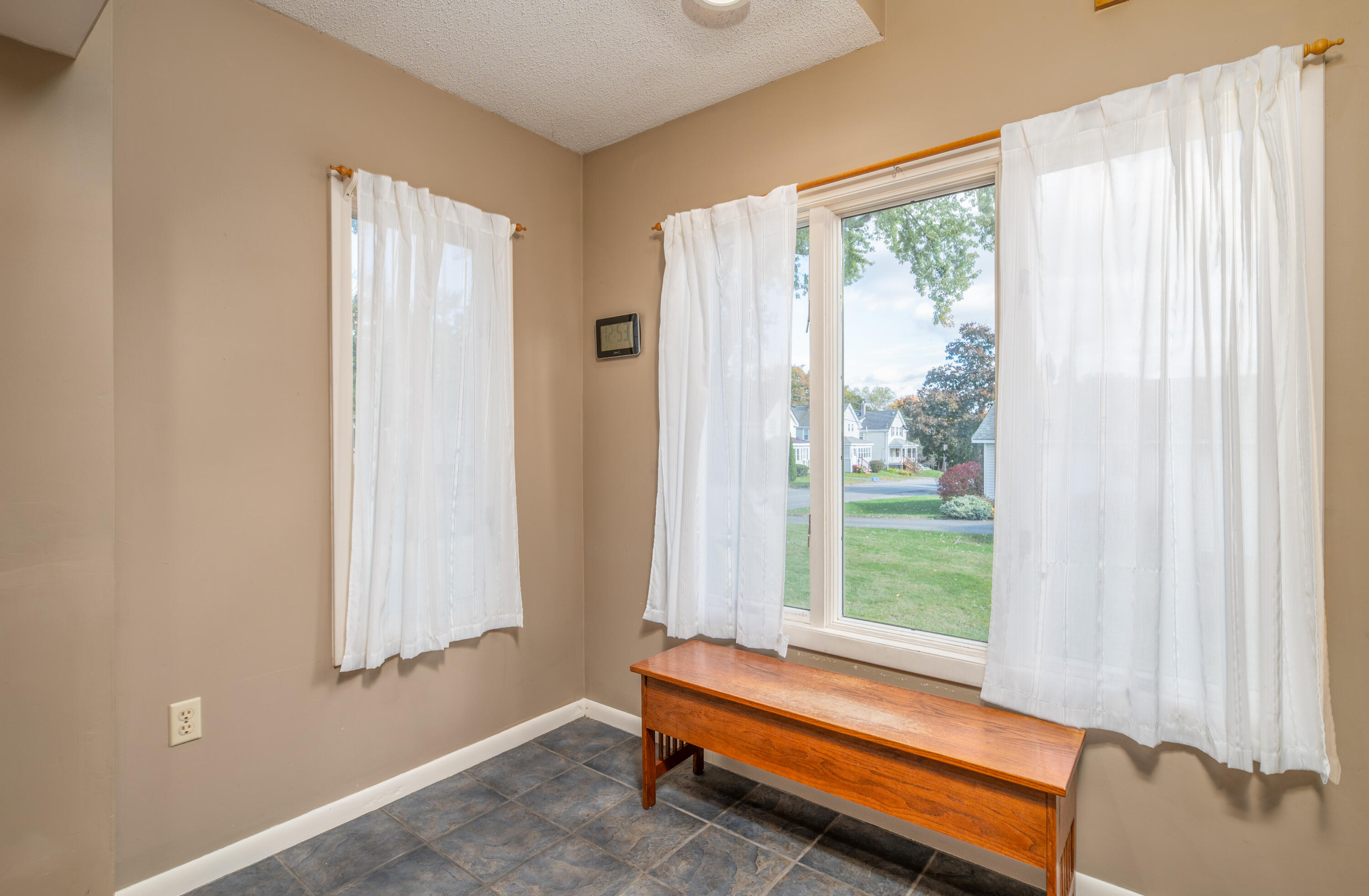 50 Oak Street Waterville, ME 04901 - Photo 10 of 51 Interior29
