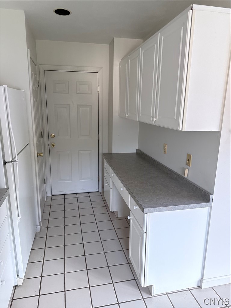 39 Woodbrooke Road New Hartford, NY 13413 - Photo 9 of 26 Gallery Image 9