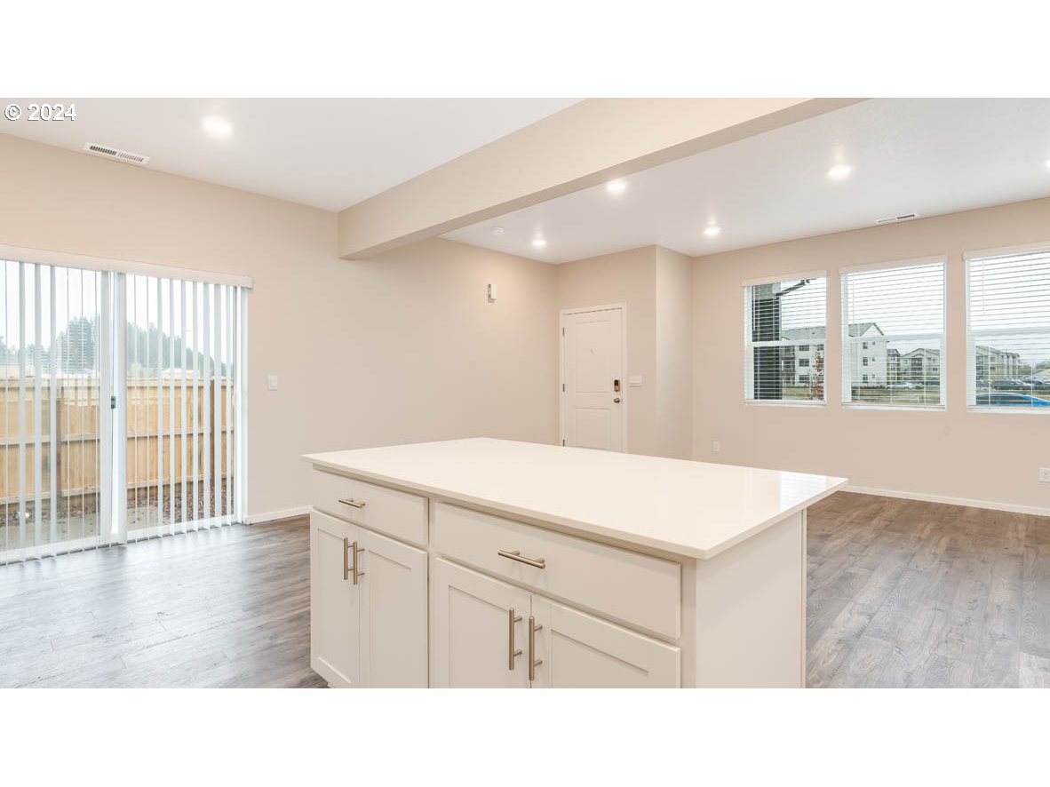 2293 30th Place Springfield, OR 97477 - Photo 12 of 30