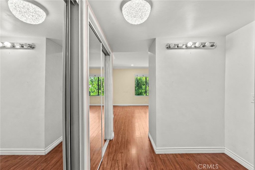 1401 Valley View Road, Unit 334 Glendale, CA 91202 - Photo 11 of 25