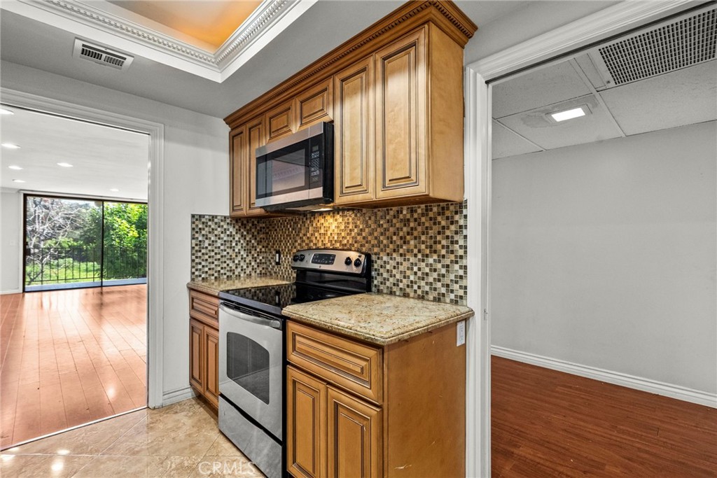 1401 Valley View Road, Unit 334 Glendale, CA 91202 - Photo 9 of 25