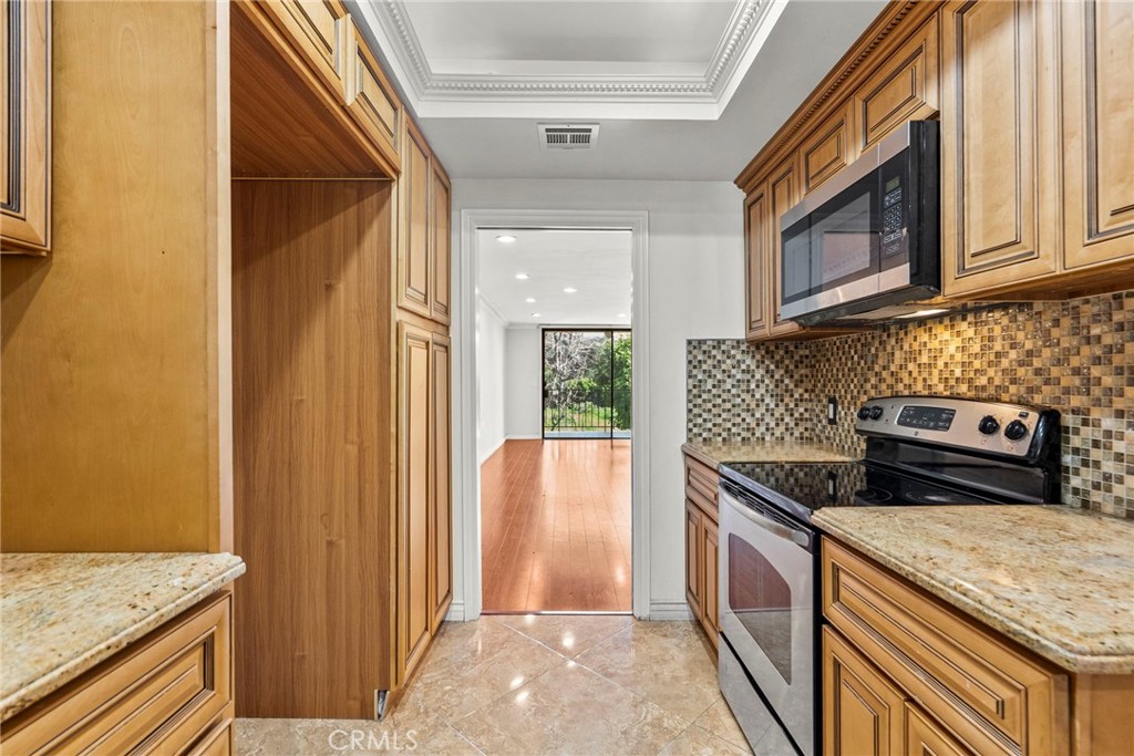 1401 Valley View Road, Unit 334 Glendale, CA 91202 - Photo 10 of 25