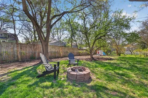 $515,000 | 4021 West 73rd Terrace, Prairie Village, KS 66208