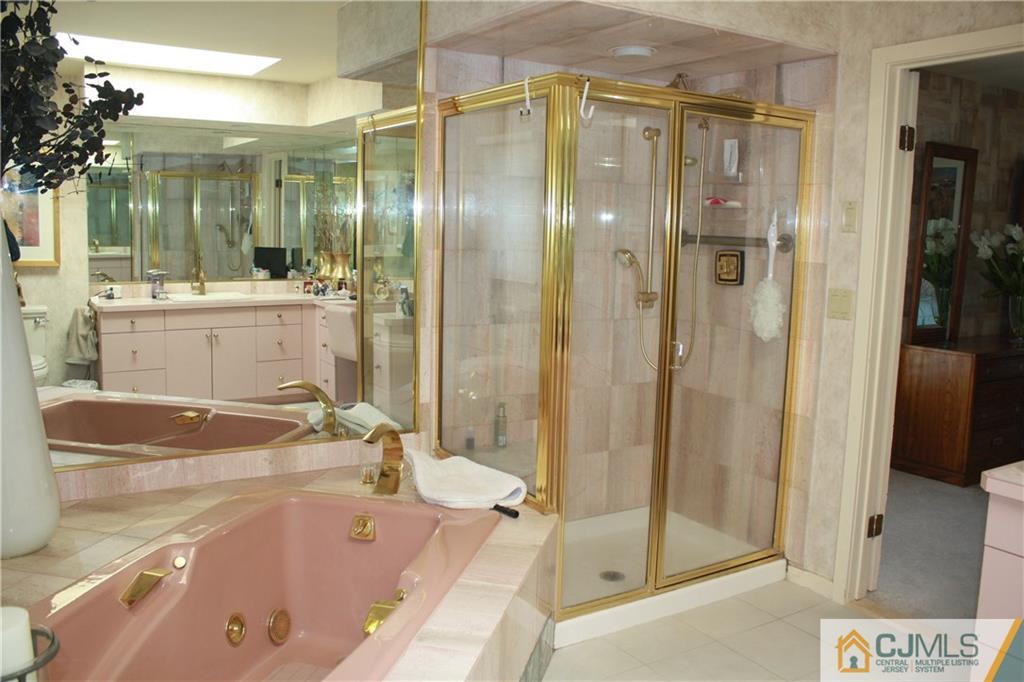 39 Crown Road Somerset, NJ 08873 - Photo 9 of 14 Gallery Image 9