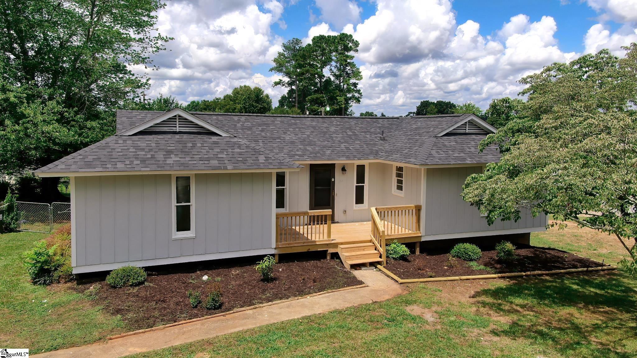313 Westchester Road Easley, SC 29640 - Photo 1 of 25 Gallery Image 1