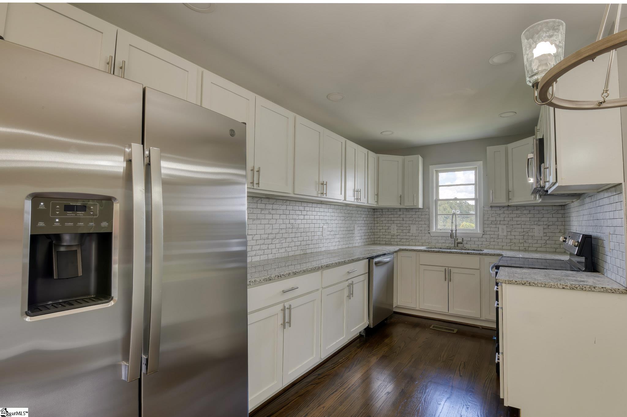 313 Westchester Road Easley, SC 29640 - Photo 6 of 25 Gallery Image 6