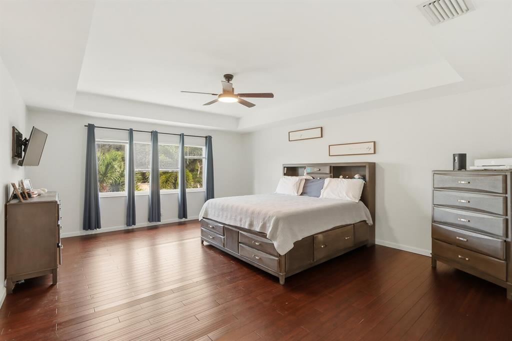 1085 Center Stone Lane Riviera Beach, FL 33404 - Photo 17 of 50