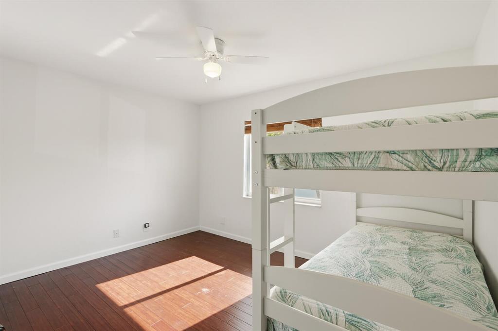 1085 Center Stone Lane Riviera Beach, FL 33404 - Photo 28 of 50