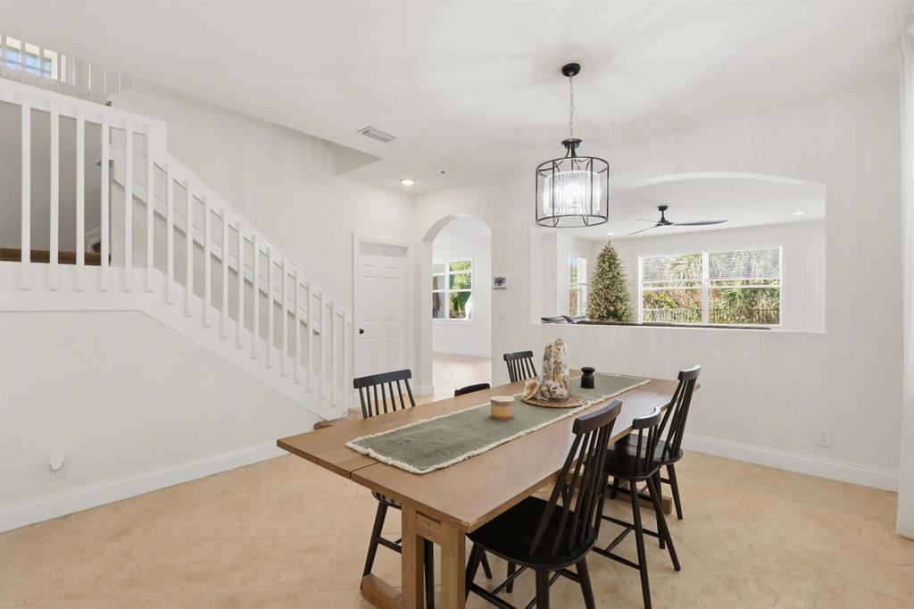 1085 Center Stone Lane Riviera Beach, FL 33404 - Photo 5 of 50