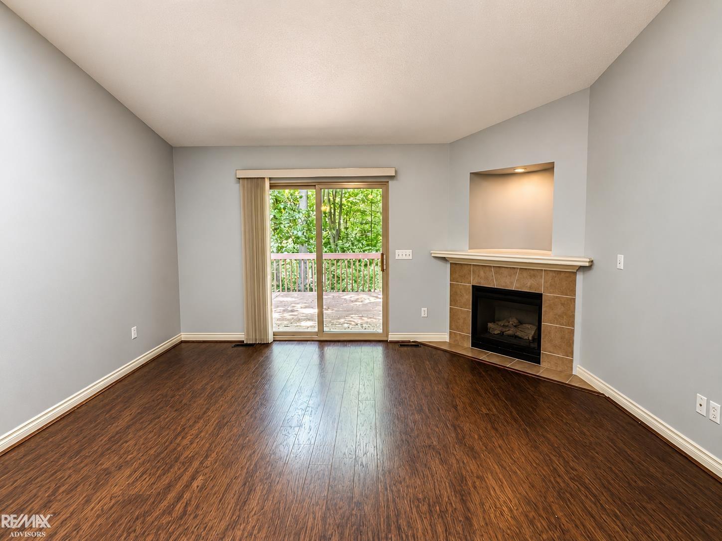 9662 Nook Road Algonac, MI 48001 - Photo 5 of 16