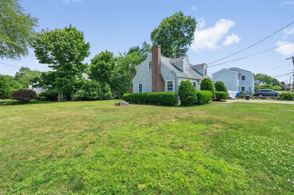 111 Warren Street Waltham, MA 02453 - Photo 3 of 42