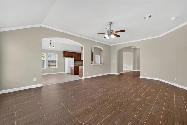 $2,100 | 2000 Water Trace Court, Richmond, TX 77469