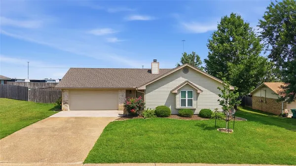 $299,900 | 200 San Benito Drive, Robinson, TX 76706