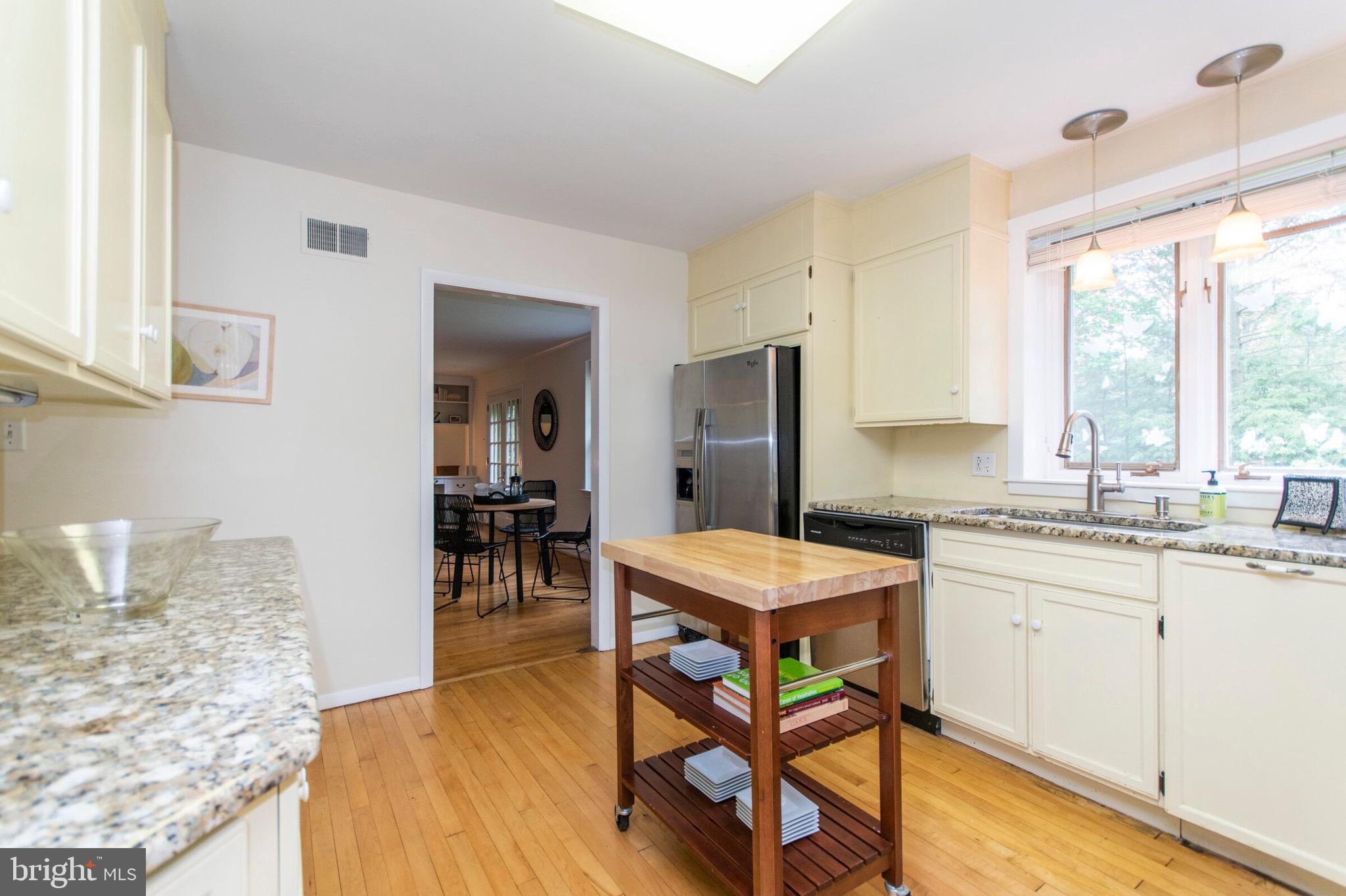 958 Leopard Road Rydal, PA 19046 - Photo 13 of 52